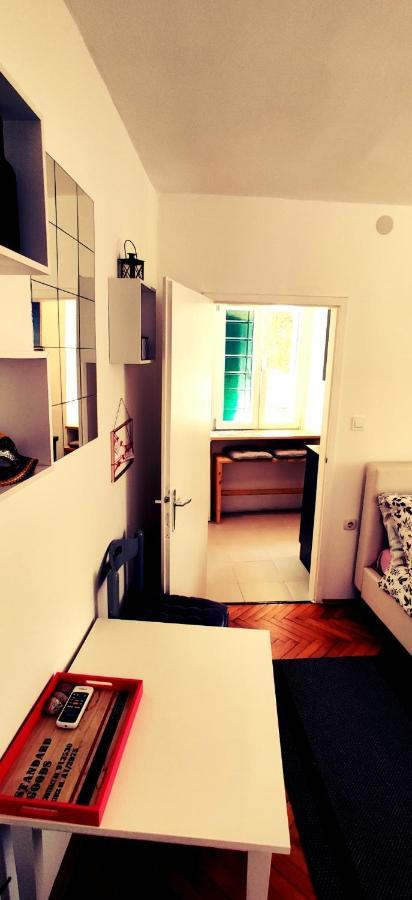 Happy Sun Hotel Split Bagian luar foto